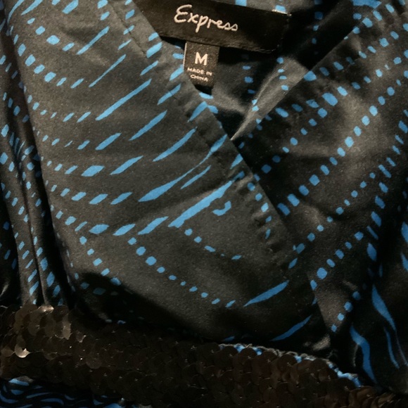 Express Top - Picture 3 of 3